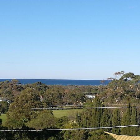 Castle Stay At Lakes Entrance Kültér fotó